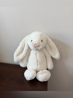 Jellycat bashful cream bunny medium